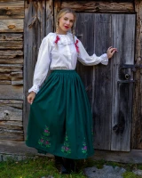 Spódnica haftowana zielona
