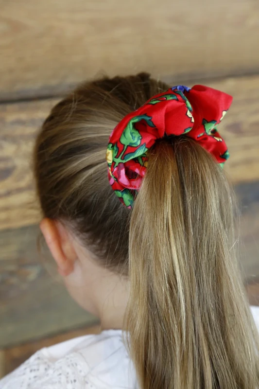 Gumka scrunchie ludowa_2023_09_01_2334.webp