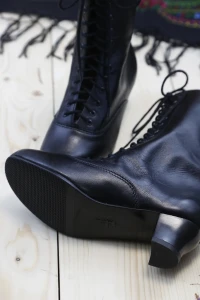 buty-damskie-ludowe-3.webp