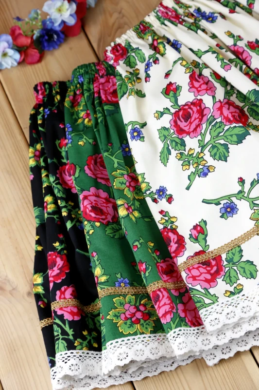 Kolory spódniczek_2023_02_22_0508.webp