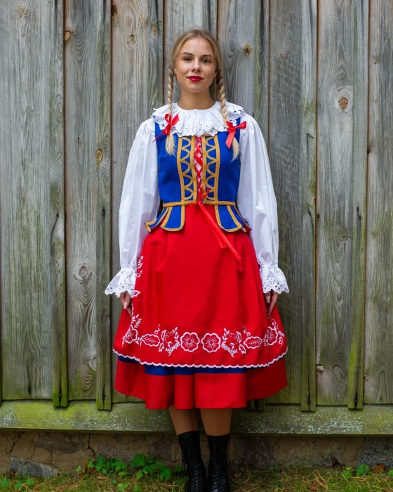 gorset-kujawski-sesja-DSC_1568.webp